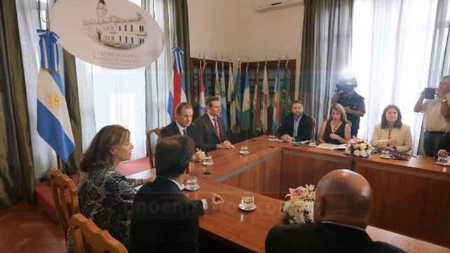 Los tres poderes del Estado buscarán prevenir femicidios y propiciar cambios en la matriz cultural