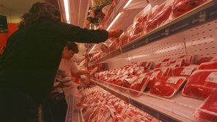 Indec: la inflación subió al 2,4% en febrero y acumuló 66,9% en 12 meses