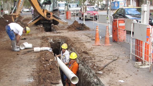 Aguas Santafesinas anunciará el llamado a licitación para renovación de cañerías en el casco histórico