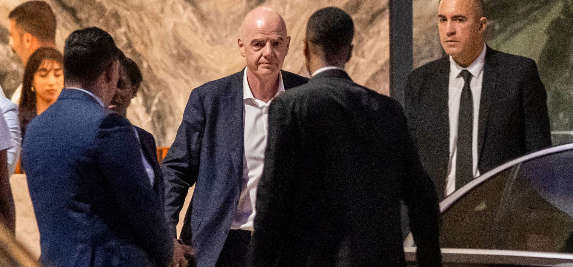 El presidente de la FIFA, Gianni Infantino, se retira tras asistir a un partido de fútbol de la Copa Africana de Naciones Femenina 2026 entre Malaui y Zambia, en Rabat, Marruecos, el miércoles 5 de agosto de 2026. (Foto AP) El presidente de la FIFA, Gianni Infantino, se retira tras asistir a un partido de fútbol de la Copa Africana de Naciones Femenina 2026 entre Malaui y Zambia, en Rabat, Marruecos, el miércoles 5 de agosto de 2026. (Foto AP)