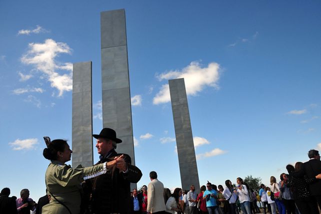 El Parque de la Constitución se inauguró al ritmo de la Sole