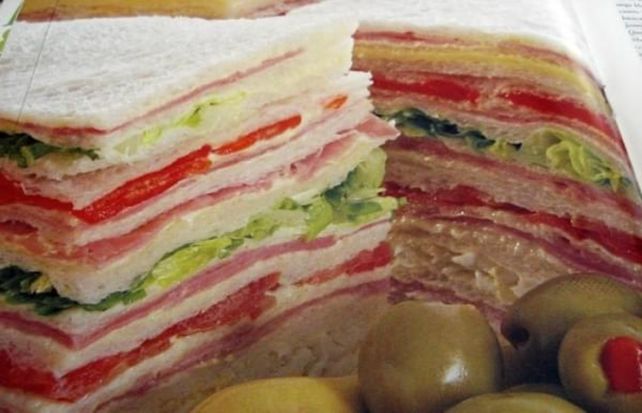 Los alimentos que se consumen deben provenir de locales seguros con higiene. Si se los prepara en casa, tener todas las precauciones bromatológicas
