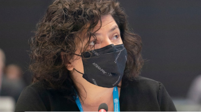 Carla Vizzotti en la OMS exaltó la vacunación en Argentina