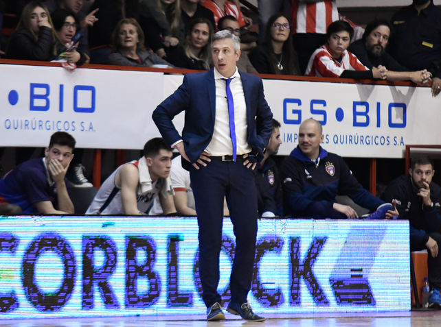 Quimsa se quedó sin su DT Sebastián González tras el subcampeonato en la LNB