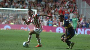 Unión ilusiona con su juego, pero le falta el golpe decisivo