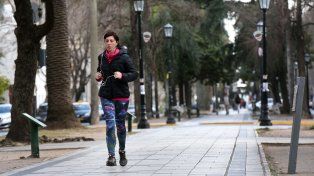 El tiempo en Rosario: martes de nubes, niebla y una máxima de apenas 16º