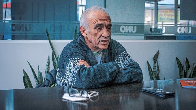Carlos Soriano: Todos los días alguien muere indignamente