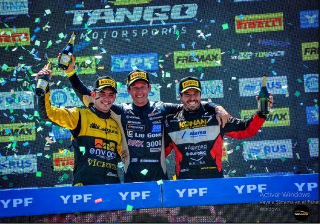 El podio del Top Race en Paraná.