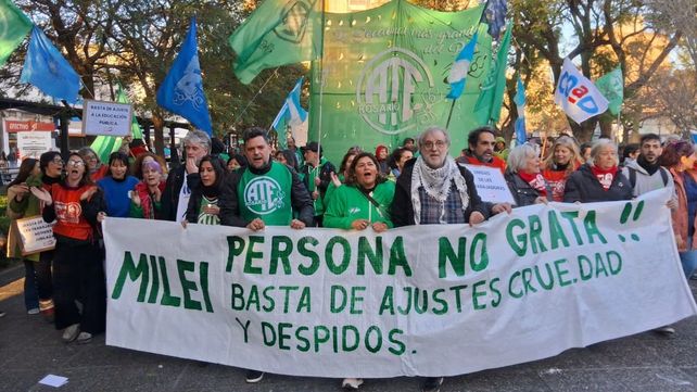 Distintos gremios de la ciudad se manifestarán contra la presencia de Milei en Rosario.