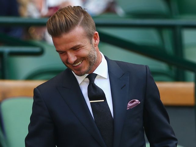 Beckham tiene de 40 años y es modelo publicitario.