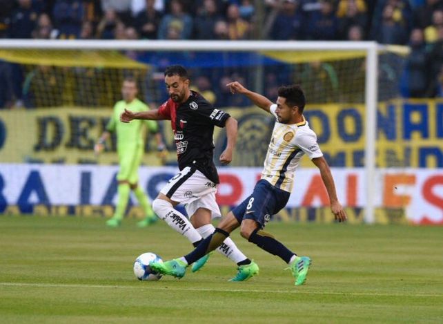 Central lo intentó todo para llegar al gol pero no pudo con la muralla Broun y fue empate