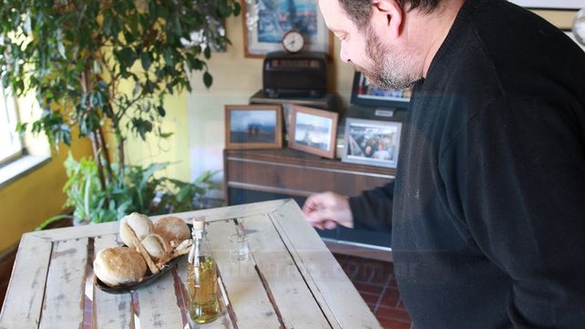 Caña con ruda, en ayunas, una tradición de cada 1° de agosto