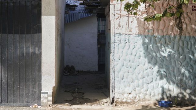El crimen ocurrió en un pasillo de Biedma al 200.