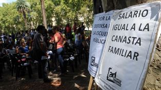 Docentes denuncian exagerados descuentos