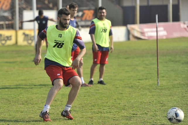En el once. Solari va desde el inicio.