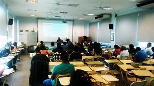 Nación le informó a las Universidades que no hay garantías del lanzamiento de inscripción 2024 a las becas Progresar. Crece el malestar.