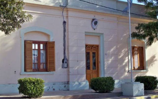 Demencial. El hombre fue alojado unas horas en la comisaría de Castex.