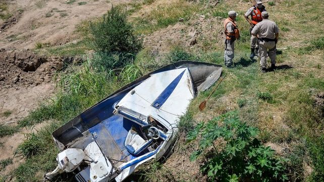 Impresionantes imágenes de accidente náutico en el río Paraná