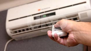 Récord de demanda de energías por las altas temperaturas en la ciudad