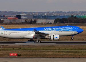 Según Aerolíneas, los pasajeros heridos no llevaban el cinturón puesto