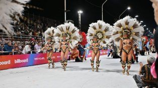 Vestuario, Carrozas y Música: todo lo que se evaluó en la primera noche del Carnaval del País