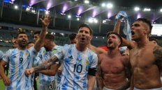Video: Lionel Messi lo frenó en seco a De Paul en medio del festejo en la final Video: Lionel Messi lo frenó en seco a De Paul en medio del festejo en la final
