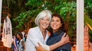 Oveja Negra  junto a Tini De Bucourt