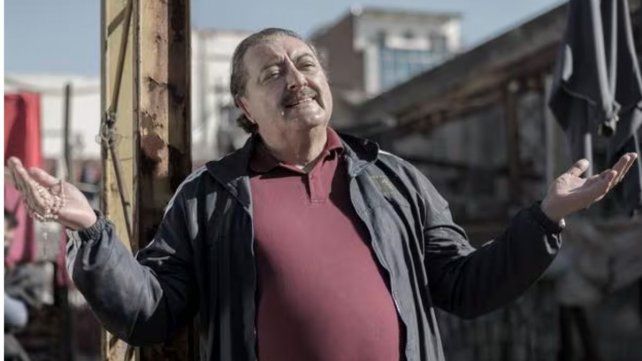La Asociación Argentina de Actores confirmó el fallecimiento de Claudio Rissi a los 67 años. Encarnó personajes icónicos como Mario Borges en El Marginal.