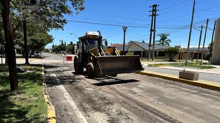 Las obras de repavimentación en avenida Alberdi fueron una promesa de campaña de Juan Pablo Pellegrino quien en diciembre cumpliò su primer año de mandato.