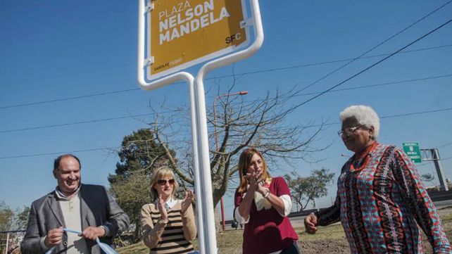 La Ciudad tiene una nueva plaza y lleva por nombre Nelson Mandela