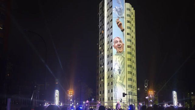 Inauguraron el mural más grande del mundo en honor al Papa Francisco.