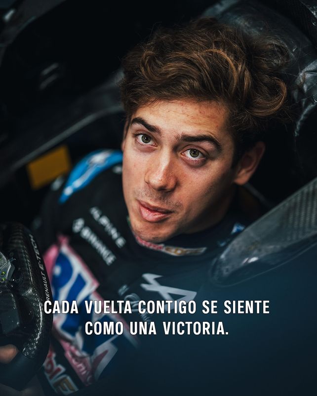 Alpine publicó una serie de fotos de Franco Colapinto con mensajes para celebrar el Día de los Enamorados.