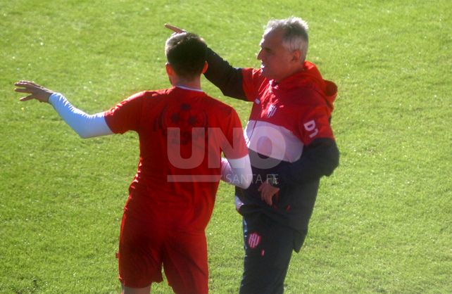 Madelón paró un inédito equipo titular en el amistoso ante Cosmos