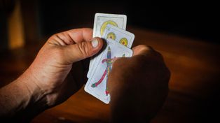 Cómo jugar al truco: las reglas del juego de cartas más popular de la Argentina