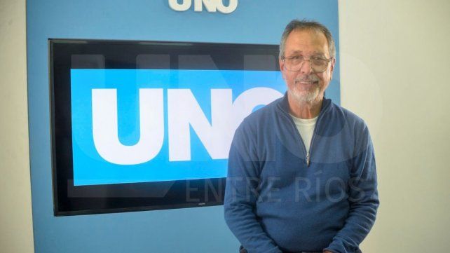 VÍCTOR GONZÁLEZ.&nbsp; La Primera Edición de Radio La Voz con Víctor González. Sección: Por los medios. Foto: Mateo Oviedo