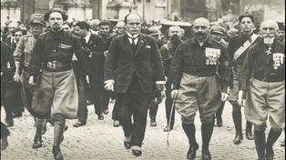 Europa, entre una situación social explosiva, peligros de guerra nuclear y fascismo