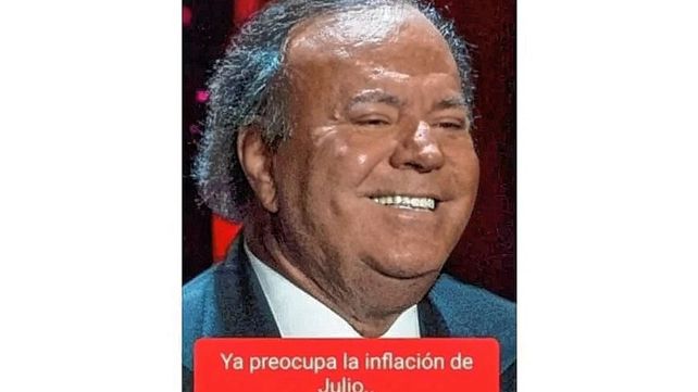 Cambia el mes y vuelven los memes de Julio Iglesias