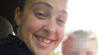 Una beba murió en el auto abandonada por su madre