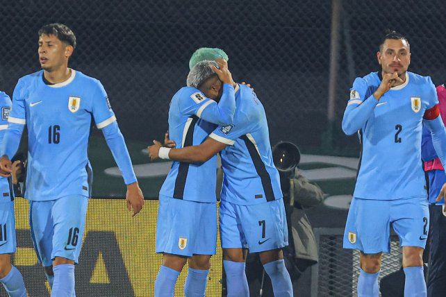 Uruguay venció a Venezuela y se aseguró el repechaje en las Eliminatorias