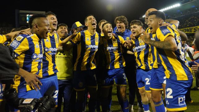 El festejo fue todo auriazul. Central volvió a ganarle a Newells el clásico.