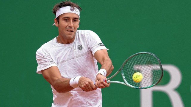 Etcheverry venció a Atmane y pasó a los octavos de final del Masters 1000 de Montecarlo