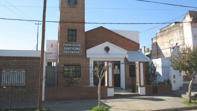 Desconocidos se llevaron un botín millonario de la Iglesia