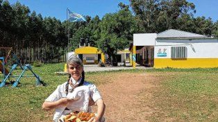 Anni sueña que el lugar donde estudió, al igual que otras escuelas rurales, tengan acceso a internet