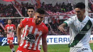 Instiuto igualó ante el Taladro.
