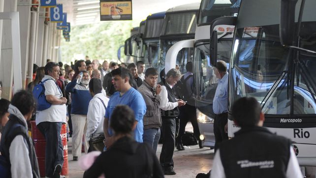 Transporte de larga distancia: aumentaron los servicios a Buenos Aires y Córdoba