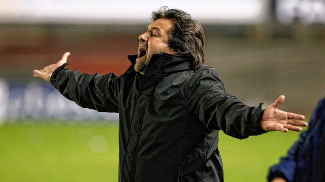 Ricardo Caruso Lombardi aseguró que en los próximos días podrían suprimir un descenso y que Arsenal sea el único equipo que descienda.