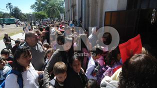 Cientos de santafesinos participan de la fiesta de la Virgen de Guadalupe