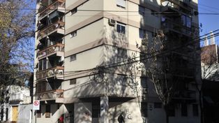 Dos estudiantes de Medicina y su mascota murieron asfixiados en Rosario tras inhalar monóxido de carbono