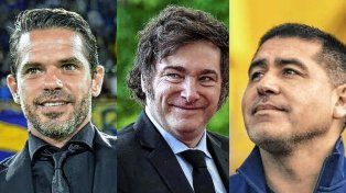 Javier Milei criticó fuertemente a Fernando Gago y Juan Román Riquelme.