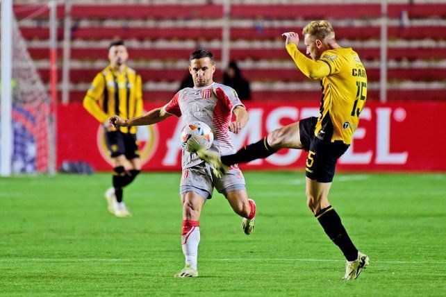 Estudiantes fue visitante.